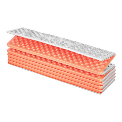 Oranžová skladacia penová karimatka s reflexnou vrstvou 
