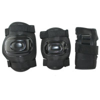 H108 ČERNÁ SOUPRAVA CHRÁNIČŮ NILS EXTREME